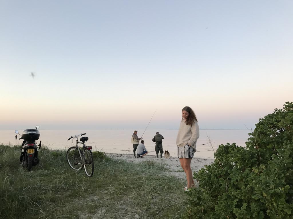 Hygge Strand Camping Одде Номер фото